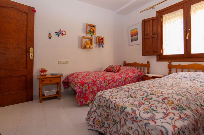 Image No.32-4 Bed Villa for sale