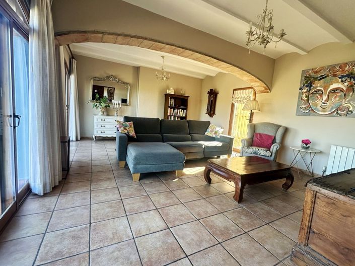 Image No.14-10 Bed Finca for sale