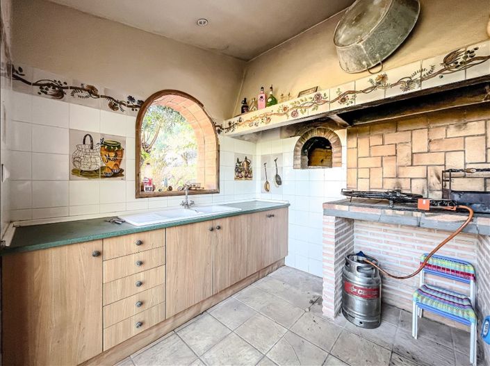 Image No.25-10 Bed Finca for sale