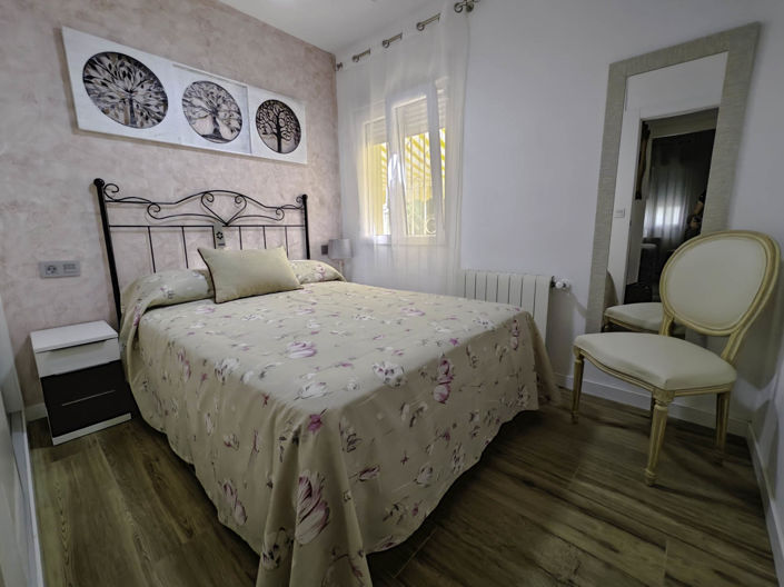 Image No.4-4 Bed Villa for sale