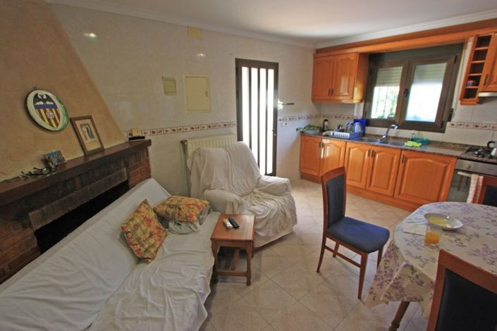 Image No.17-9 Bed Villa for sale