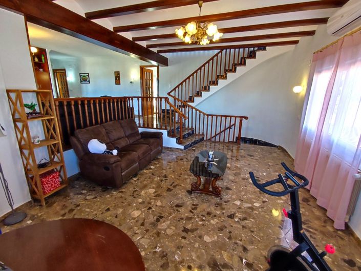 Image No.19-6 Bed Villa for sale