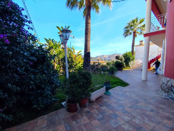 Image No.38-6 Bed Villa for sale