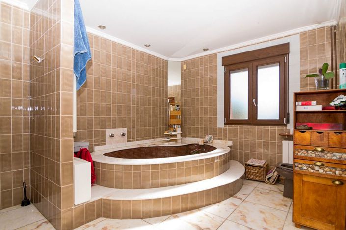 Image No.23-4 Bed Villa for sale