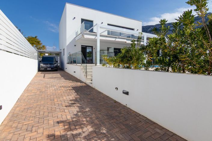 Image No.42-3 Bed Villa for sale