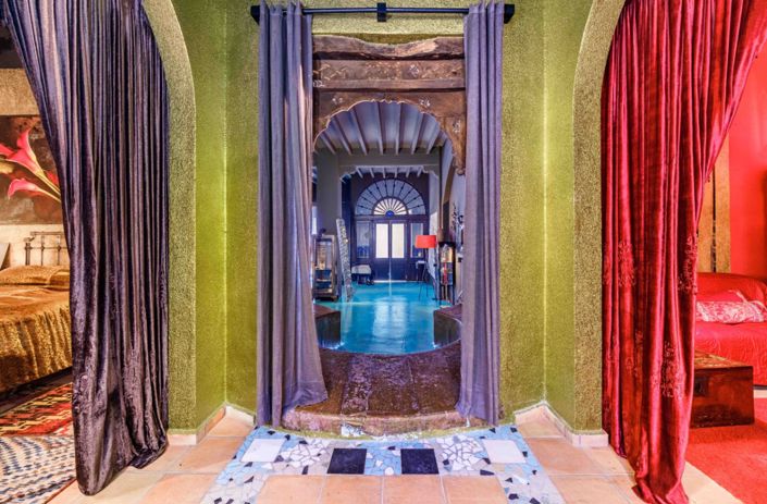 Image No.15-4 Bed Townhouse for sale