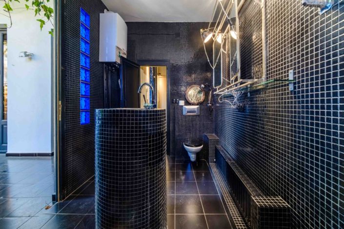 Image No.30-4 Bed Townhouse for sale