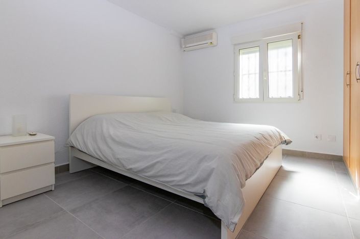 Image No.21-4 Bed Apartment for sale