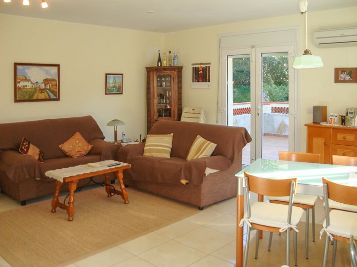 Image No.29-6 Bed Villa for sale