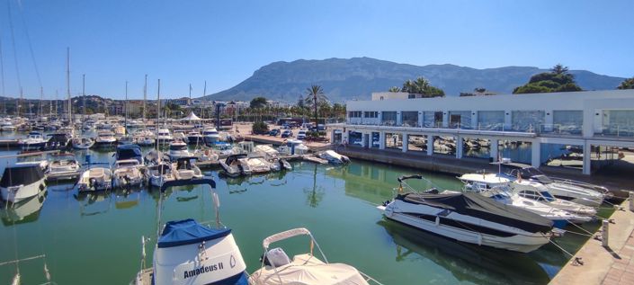 Image No.44-6 Bed Villa for sale