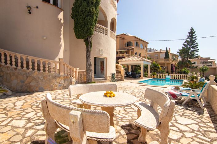 Image No.26-5 Bed Villa for sale