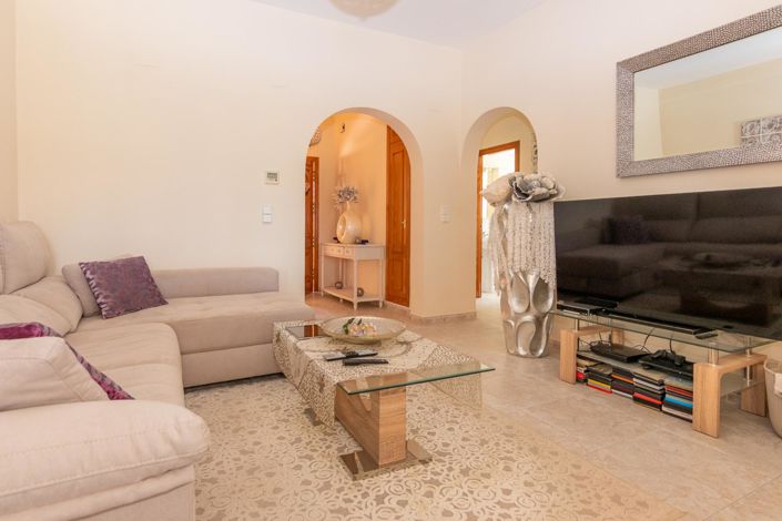 Image No.5-5 Bed Villa for sale