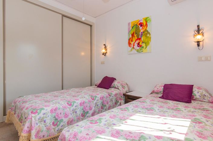 Image No.18-2 Bed Villa for sale