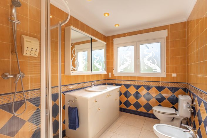 Image No.26-4 Bed Villa for sale