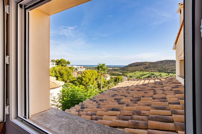 Image No.33-4 Bed Villa for sale