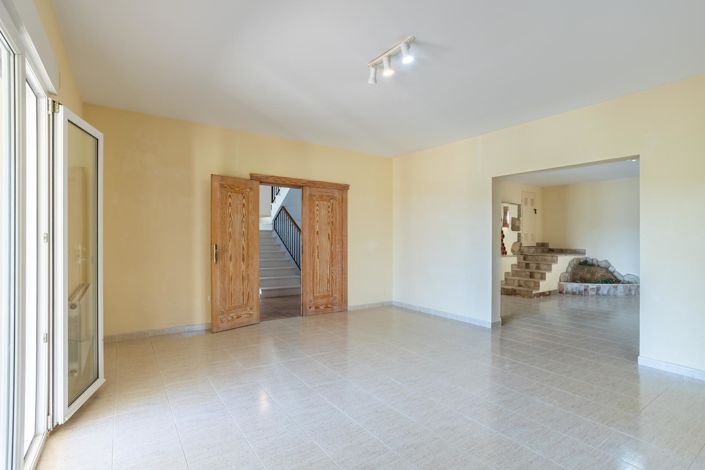 Image No.43-4 Bed Villa for sale