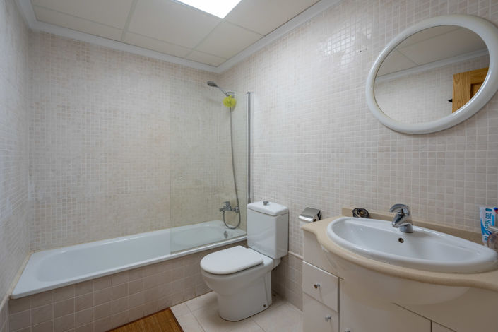 Image No.18-3 Bed Apartment for sale