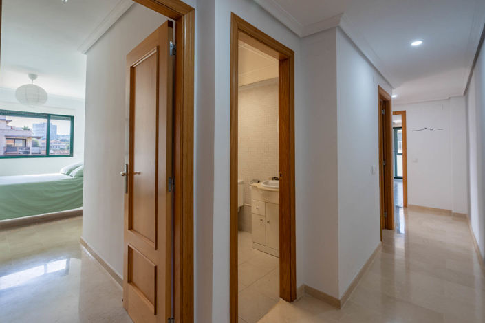 Image No.9-3 Bed Apartment for sale