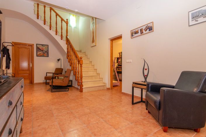 Image No.25-4 Bed Villa for sale