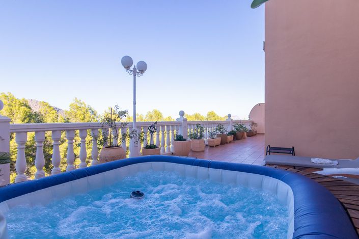 Image No.39-4 Bed Villa for sale