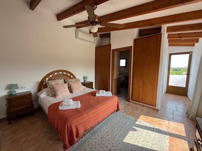 Image No.41-6 Bed Finca for sale