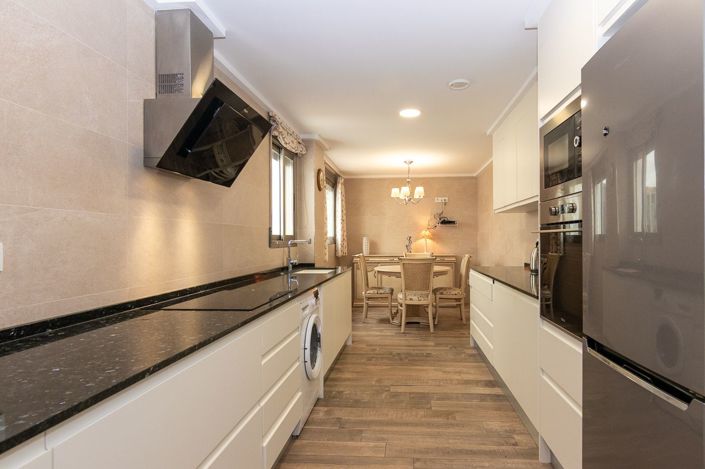 Image No.2-3 Bed Apartment for sale