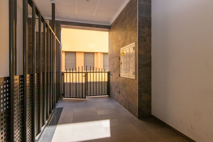 Image No.23-3 Bed Apartment for sale