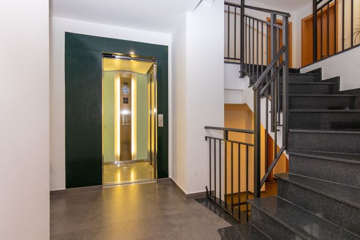 Image No.24-3 Bed Apartment for sale