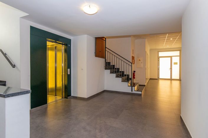 Image No.25-3 Bed Apartment for sale