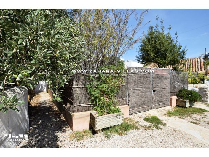 Image No.19-2 Bed Villa for sale