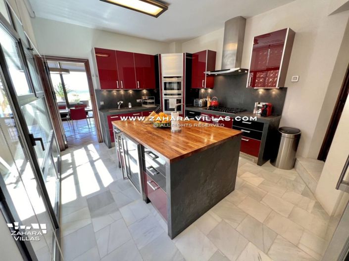 Image No.23-5 Bed Villa for sale