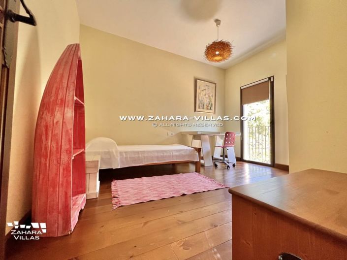 Image No.25-5 Bed Villa for sale