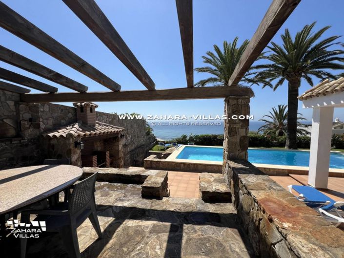 Image No.6-4 Bed Villa for sale