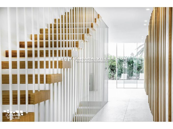 Image No.19-6 Bed Villa for sale