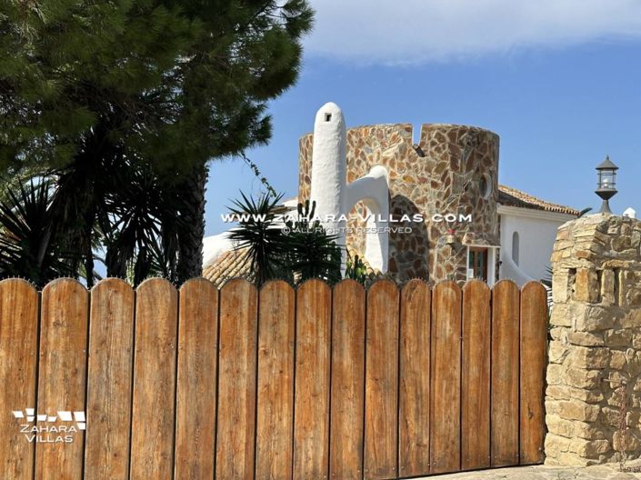 Image No.21-4 Bed Villa for sale