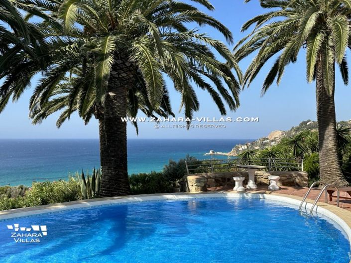 Image No.7-4 Bed Villa for sale