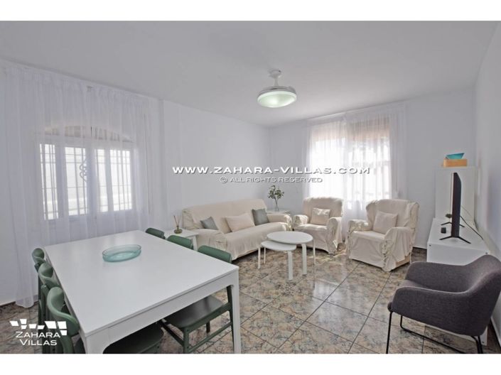 Image No.1-3 Bed Villa for sale