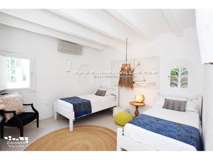 Image No.20-4 Bed Villa for sale