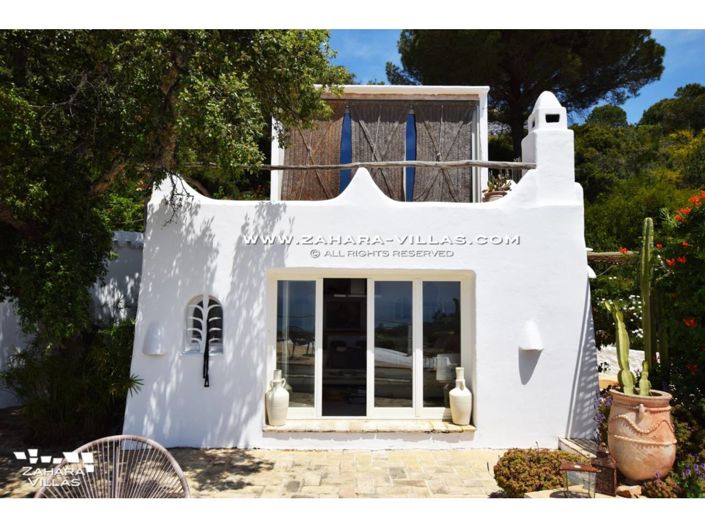 Image No.28-4 Bed Villa for sale