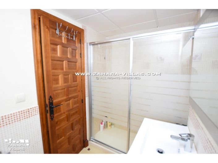 Image No.23-3 Bed Villa for sale