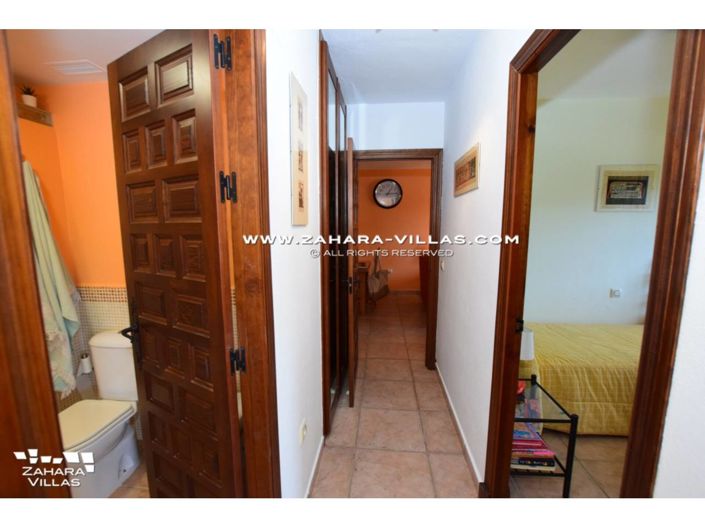 Image No.15-3 Bed Villa for sale