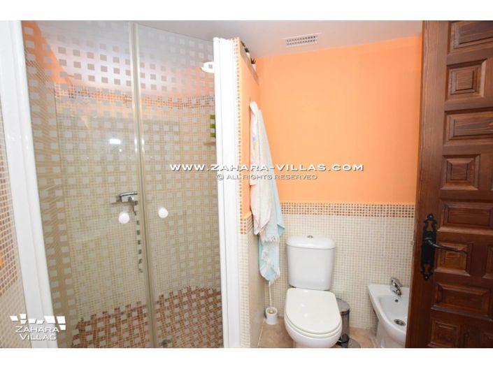 Image No.19-3 Bed Villa for sale