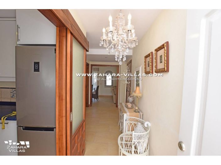 Image No.4-3 Bed Villa for sale