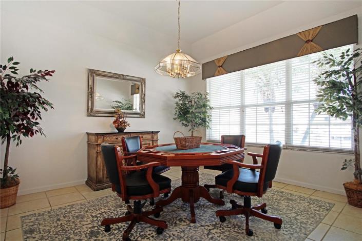 Image No.13-4 Bed Villa / Detached for sale