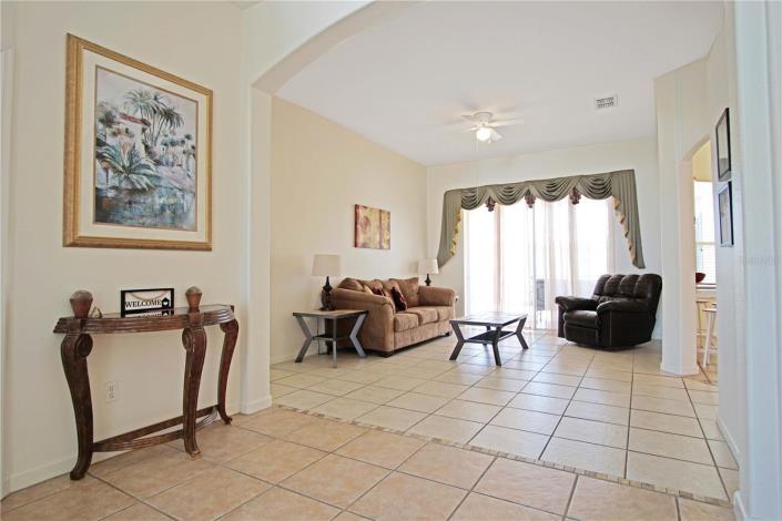 Image No.14-4 Bed Villa / Detached for sale