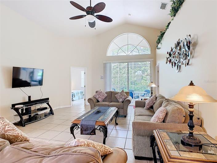 Image No.5-4 Bed Villa / Detached for sale