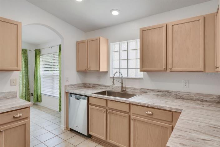 Image No.12-3 Bed Villa / Detached for sale