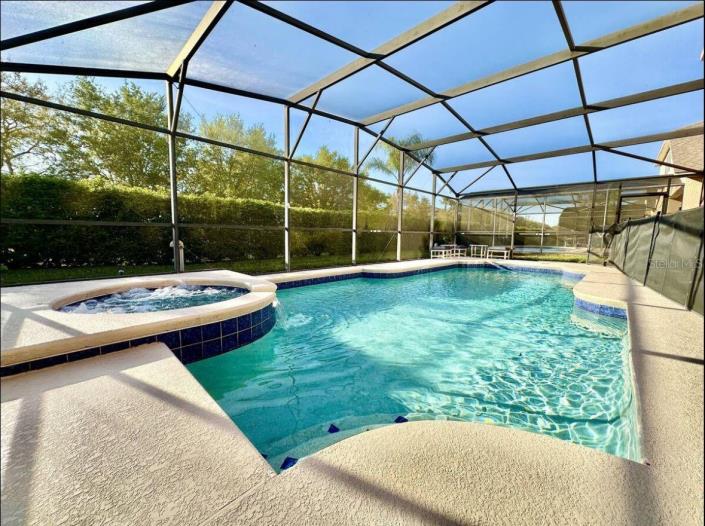 Image No.2-5 Bed Villa / Detached for sale