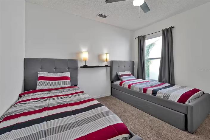 Image No.18-4 Bed Villa / Detached for sale