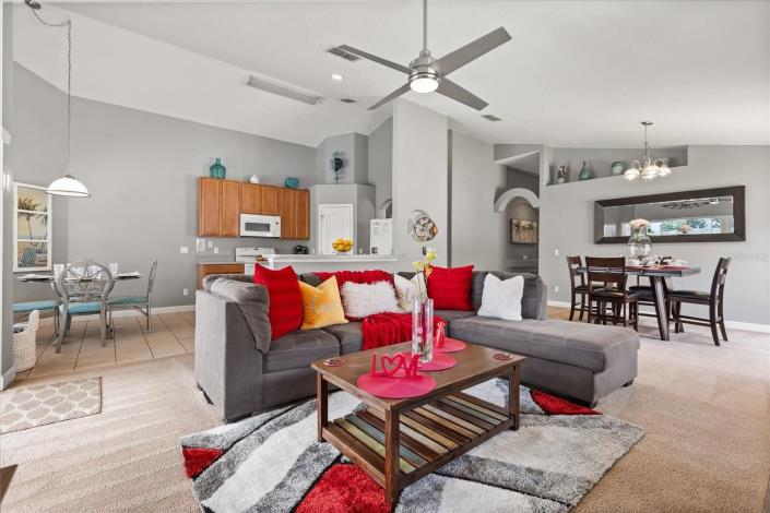 Image No.11-4 Bed Villa / Detached for sale